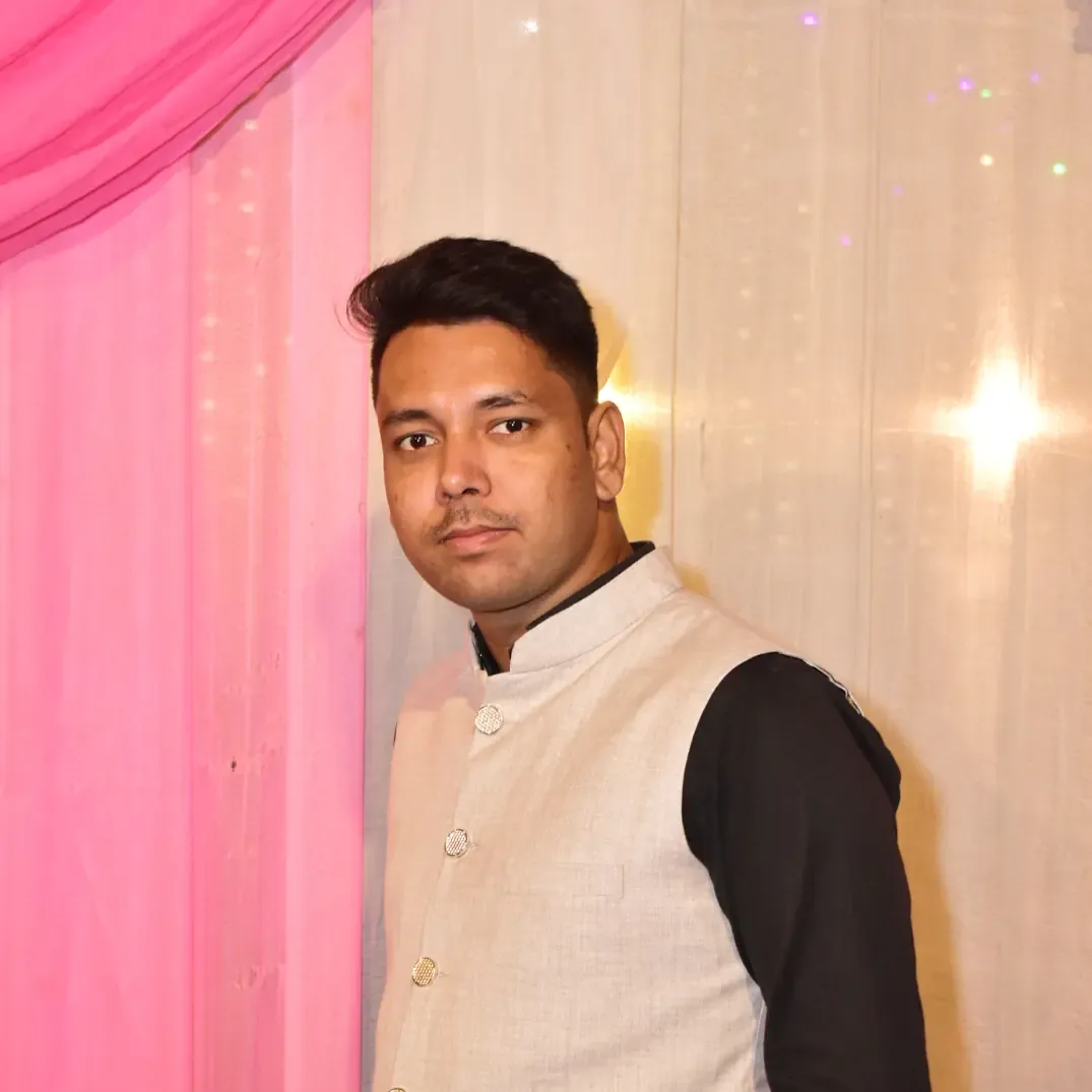 Shanu Quraishi — Digital Marketer & Agency Founder